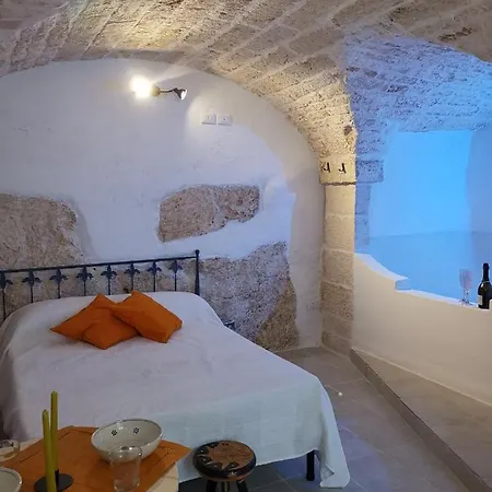 Holiday home Il Grottino